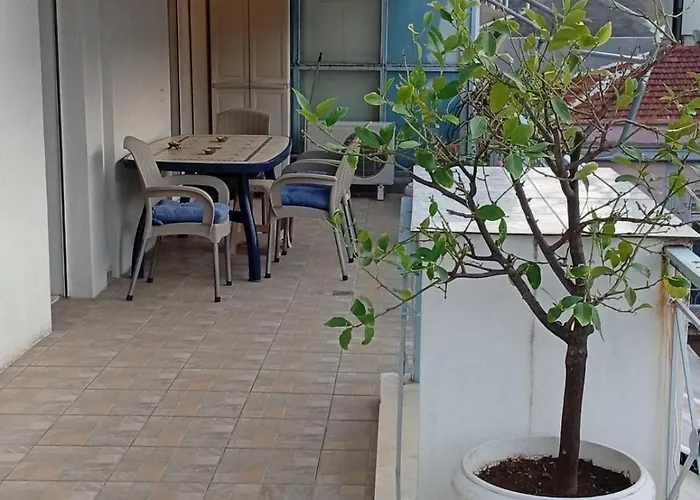 Chroma View * Kavala